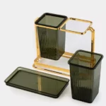 porte-couverts et spatules en métal doré noir