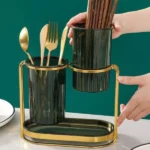 porte-couverts et spatules en métal doré vert foncé