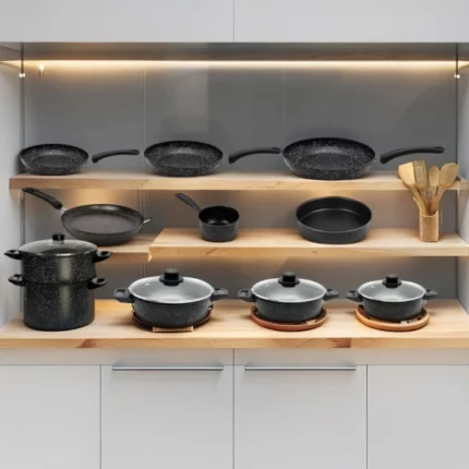 batterie de cuisine 15 pièces cookart big chief granite noir, bronze, rouge + 5 ustensiles de cuisine en bambou