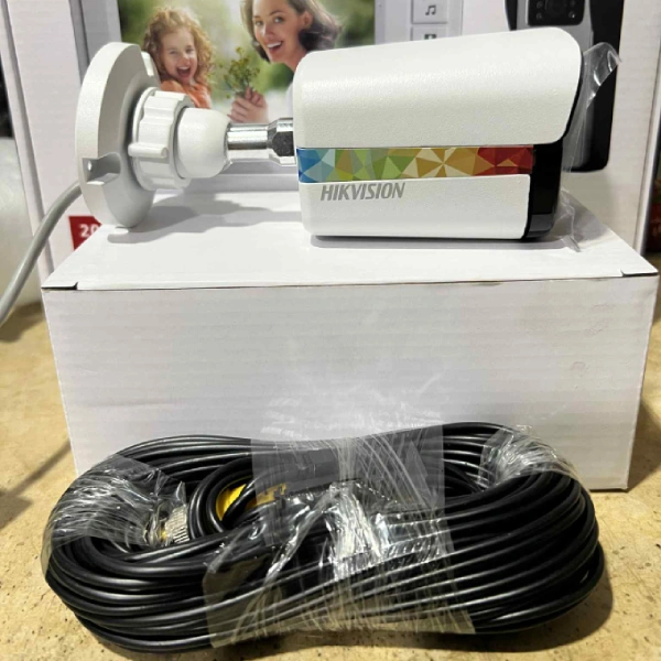 caméra de surveillance bullet hikvision colorvu 5mp 2k