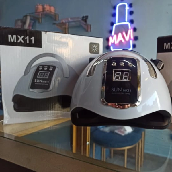 Lampe UV_LED Sèche-Ongles Professionnelle SUN MX11 – 54W (1) lampe uv/led sèche-ongles professionnelle sun mx11 280w