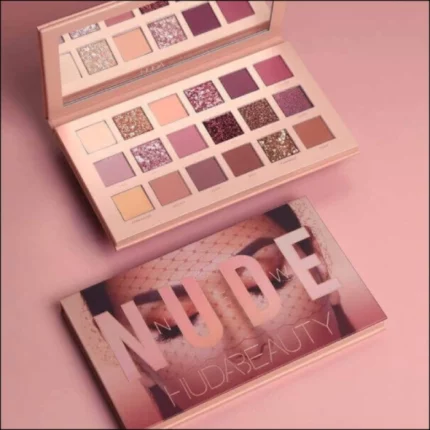 huda beauty the new nude palette eyeshadow fards à paupières