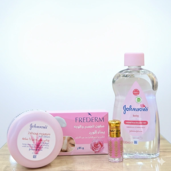 Coffret de Soins Bébé & Maman 4 Pièces – Johnson's Baby & Frederm coffret de soins peau hygiène rose bébé maman johnson's baby frederm, Johnson's 24h Moisture Soft Cream, Johnson's Baby Oil, Savon Frederm à l'Eau de Rose, Musc Tahara à la Grenade