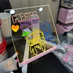 tableau de notes lumineux led acrylique transparent effaçable enagro