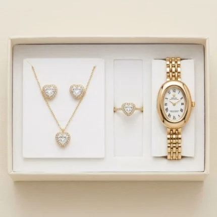 parure bijoux femme élégante montre dorée rolex collier cœur bague boucles d'oreilles strass